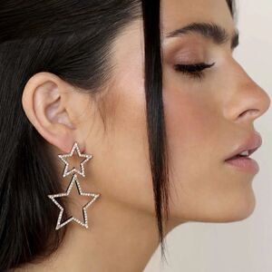 Silver star dangle earrings N229
